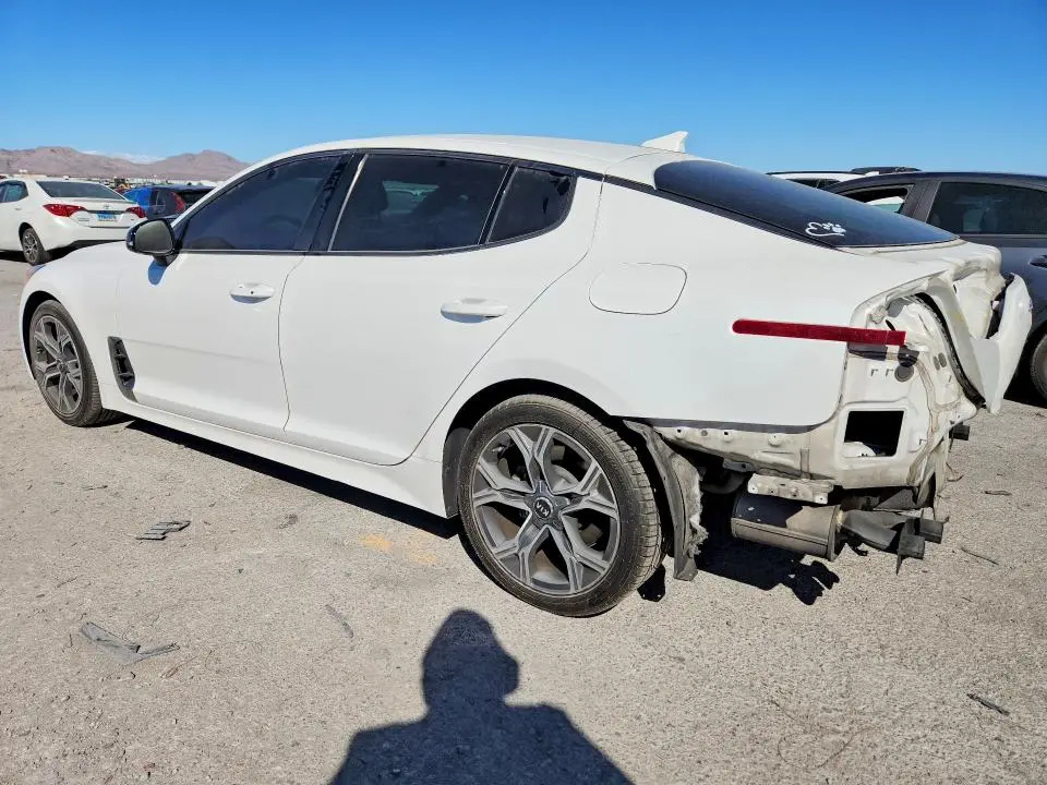 2020 KIA STINGER GT-LINE  
