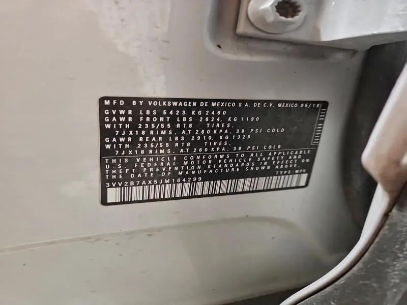 2018 VOLKSWAGEN TIGUAN SE  