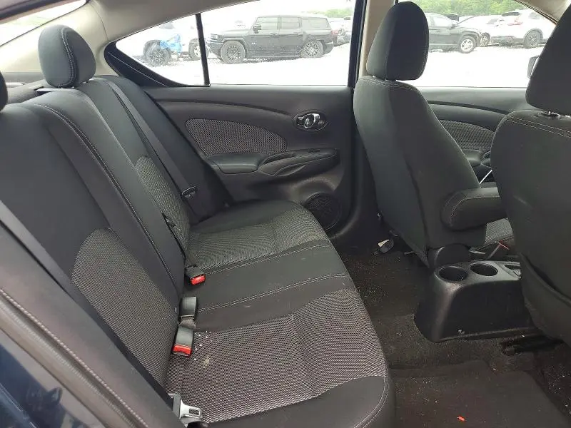 2016 NISSAN VERSA 1.6 SV  