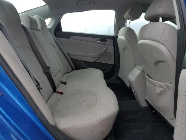 2018 HYUNDAI SONATA SE  