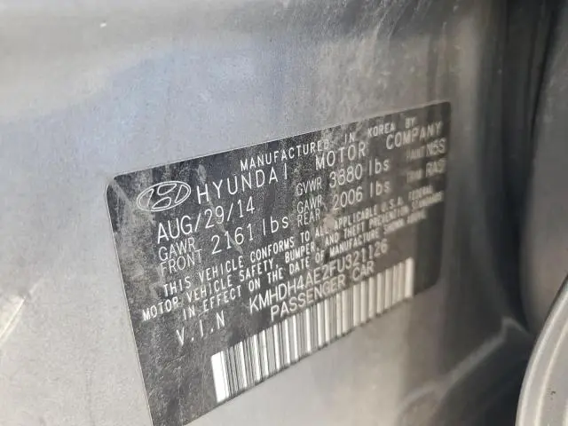 2015 HYUNDAI ELANTRA SE  