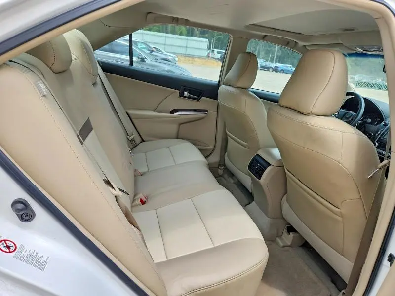 2012 TOYOTA CAMRY XLE V6  