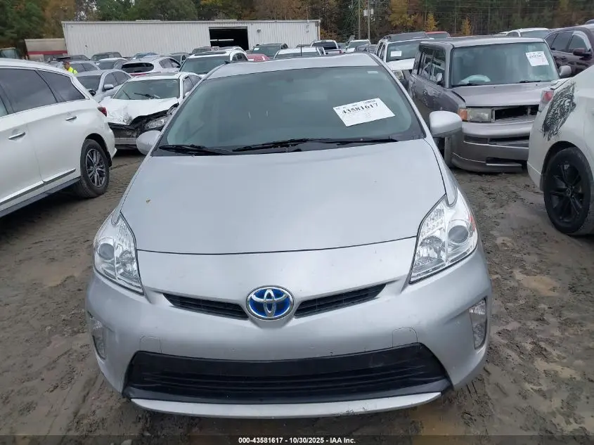 2015 TOYOTA PRIUS THREE