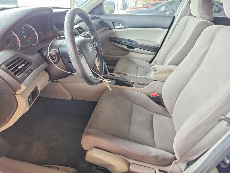 2011 HONDA ACCORD LX  