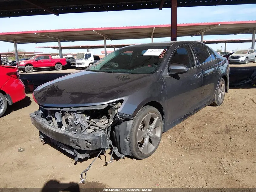 2014 TOYOTA CAMRY SE SPORT