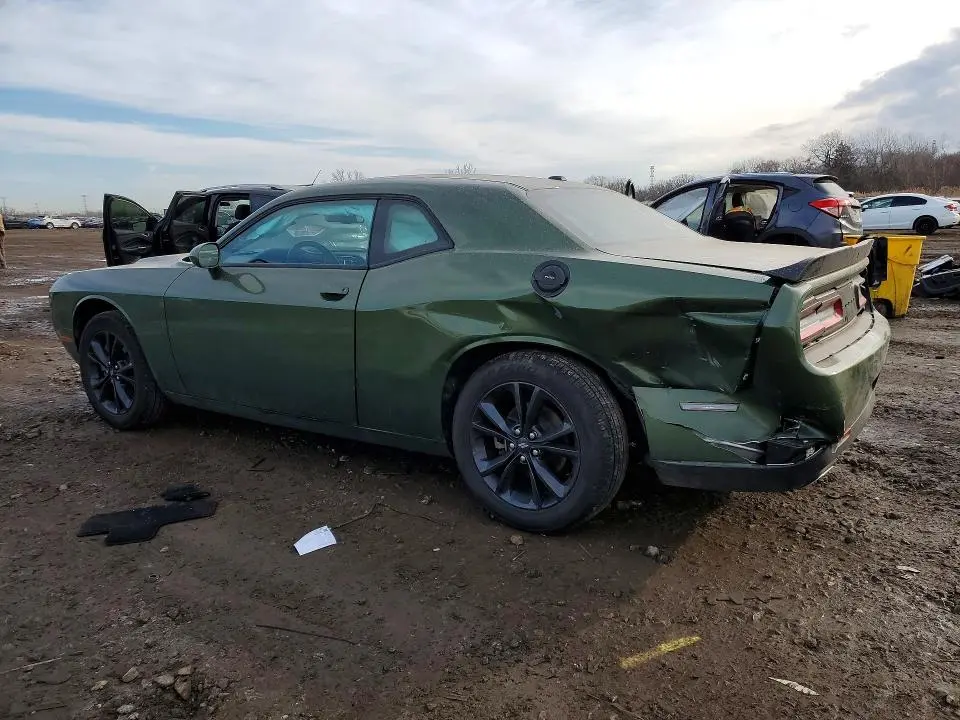 2021 DODGE CHALLENGER SXT  
