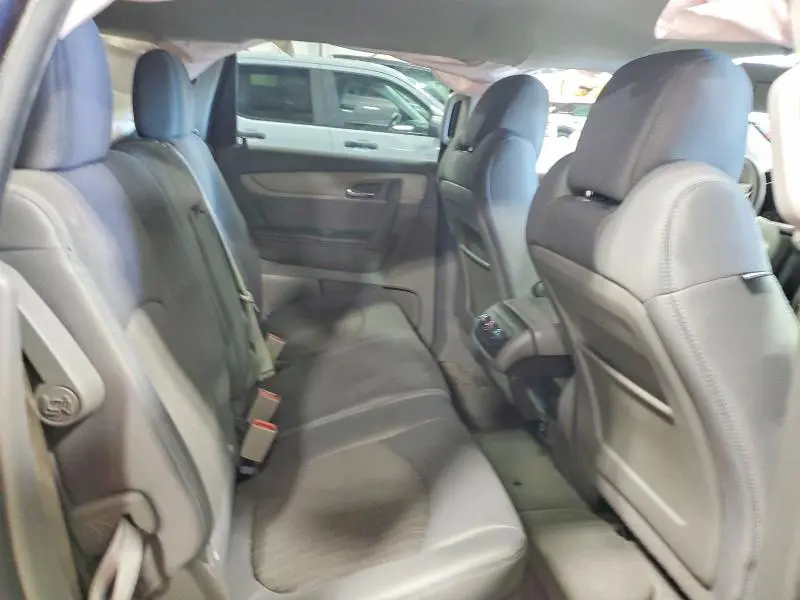 2017 CHEVROLET TRAVERSE LS  