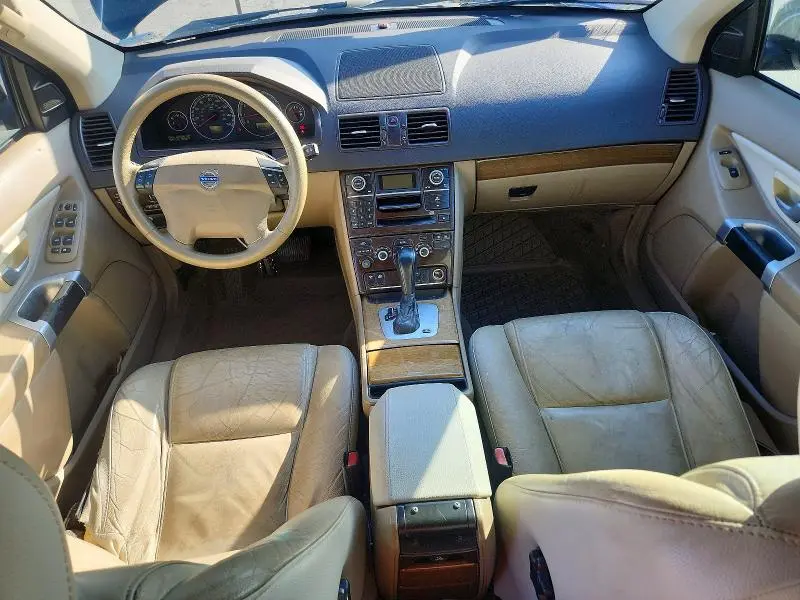 2010 VOLVO XC90 3.2  