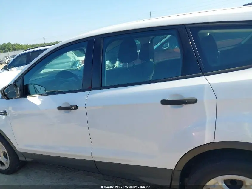 2017 FORD ESCAPE S