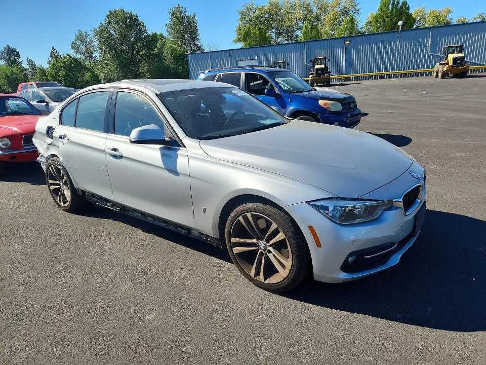 2017 BMW 330E   