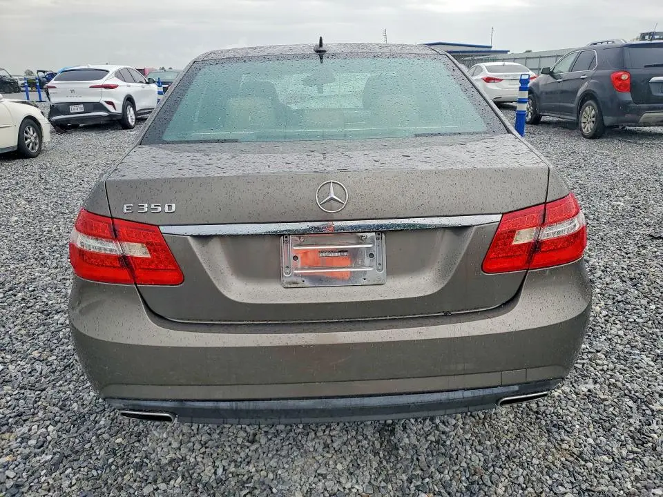 2010 MERCEDES-BENZ E 350  