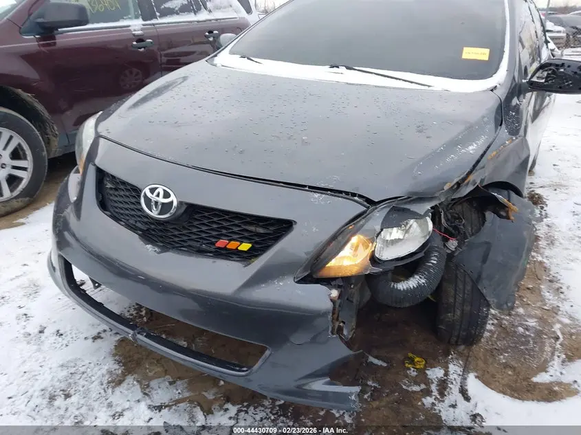 2010 TOYOTA COROLLA LE