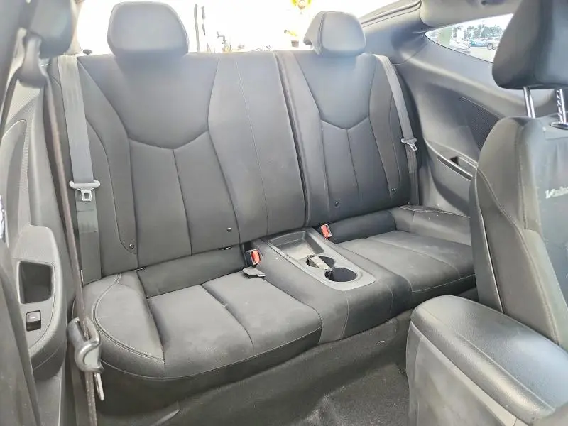2012 HYUNDAI VELOSTER BASE  