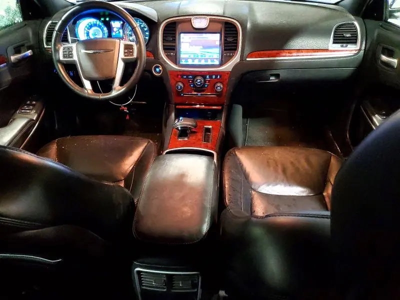 2012 CHRYSLER 300 LIMITED  