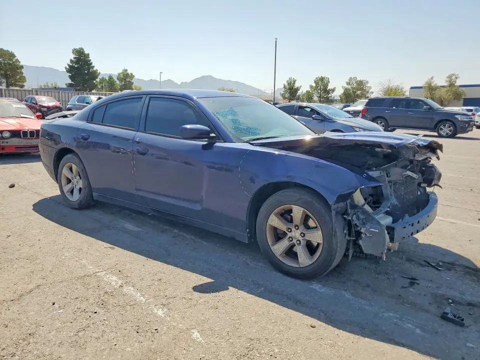2014 DODGE CHARGER SE  