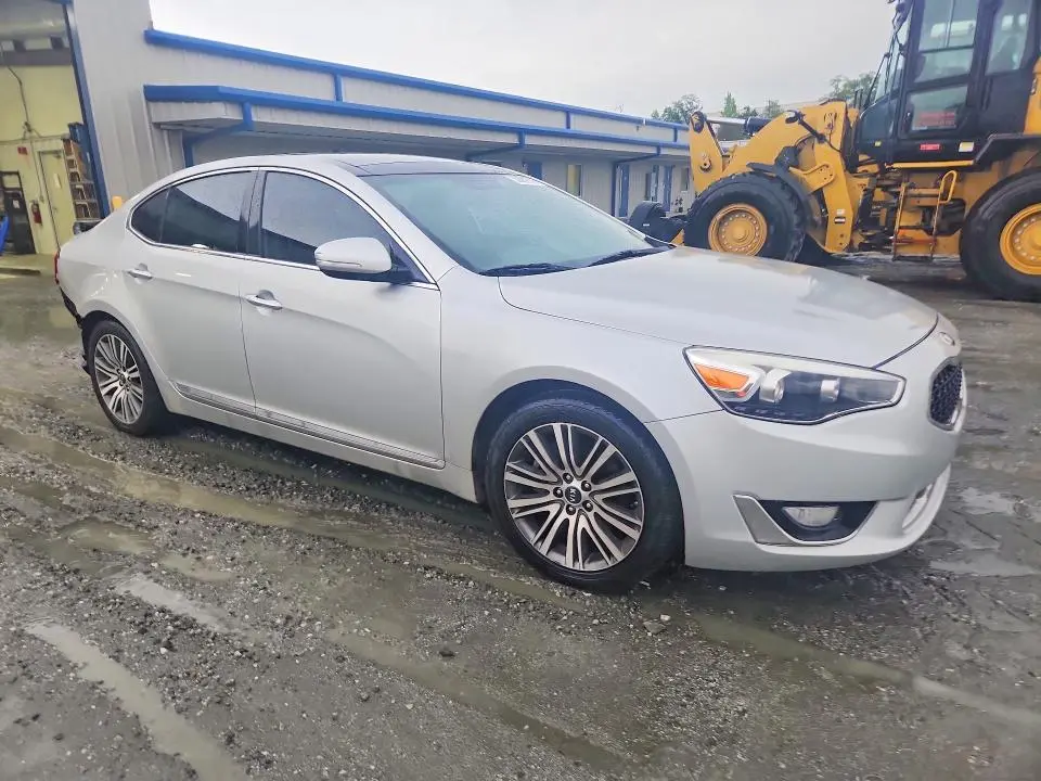2016 KIA CADENZA LUXURY  