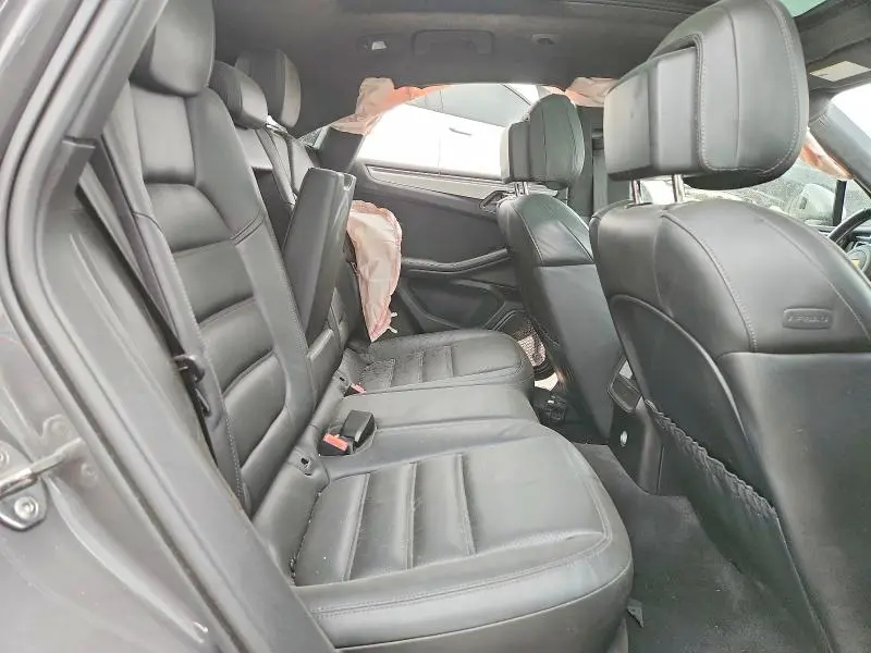 2015 PORSCHE MACAN TURBO  
