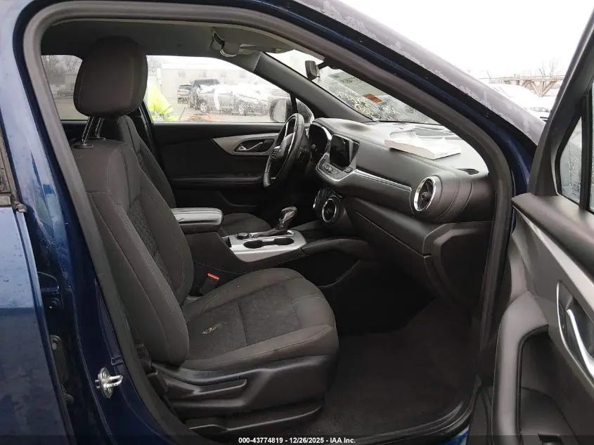 2022 CHEVROLET BLAZER AWD 2LT