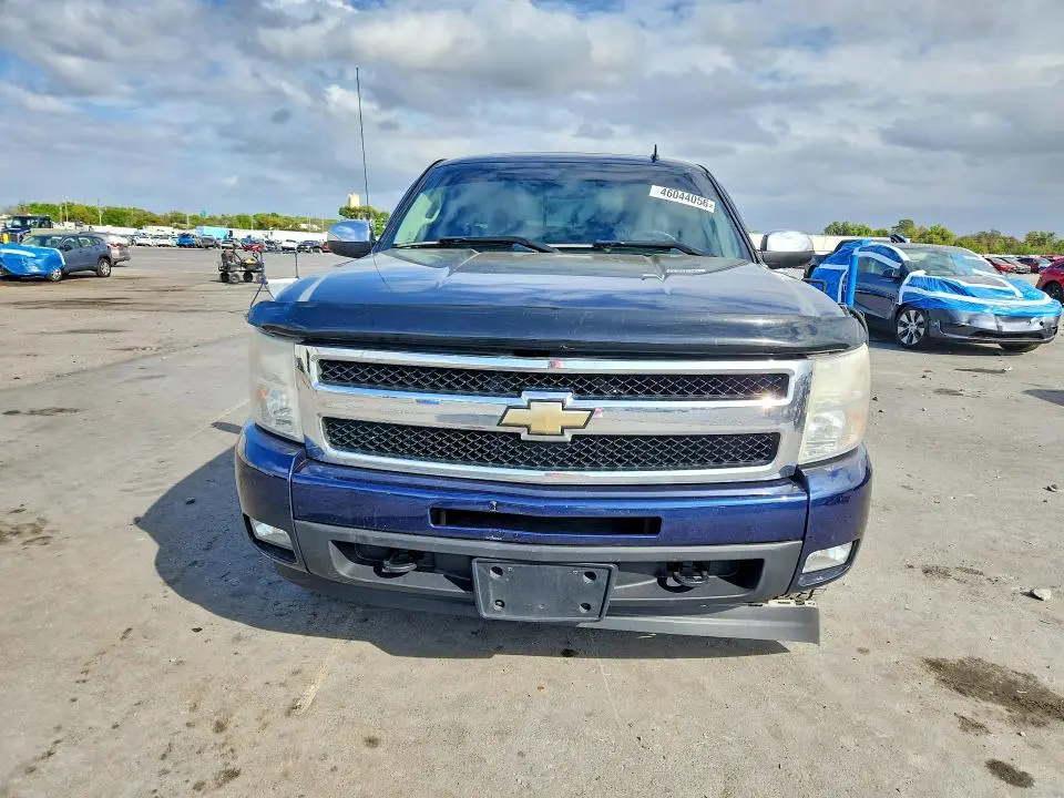2011 CHEVROLET SILVERADO K1500 LTZ  