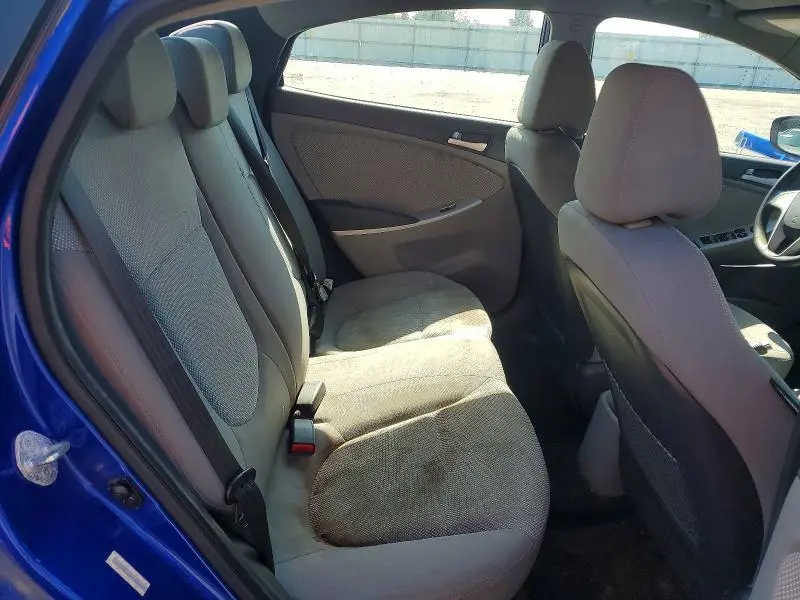 2013 HYUNDAI ACCENT GLS  