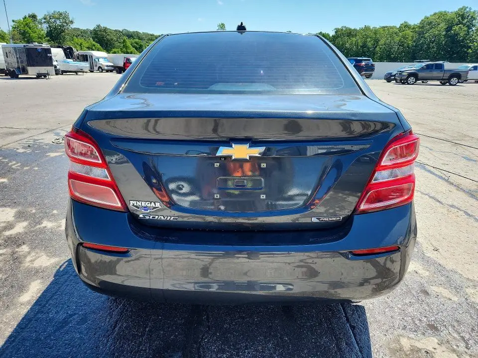 2019 CHEVROLET SONIC PREMIER  