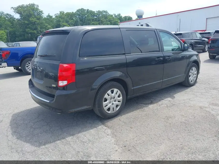 2018 DODGE GRAND CARAVAN SE