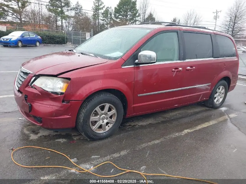 2010 CHRYSLER TOWN & COUNTRY TOURING PLUS