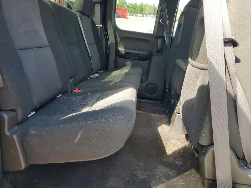2011 CHEVROLET SILVERADO K1500 LT  