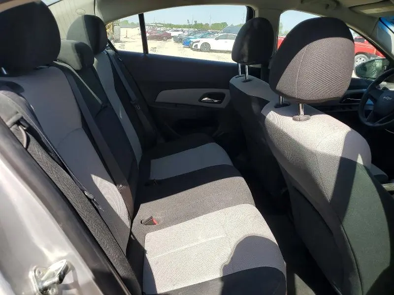 2011 CHEVROLET CRUZE LS  