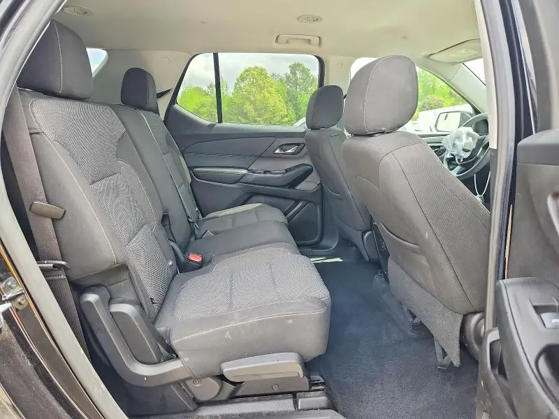 2019 CHEVROLET TRAVERSE LS  