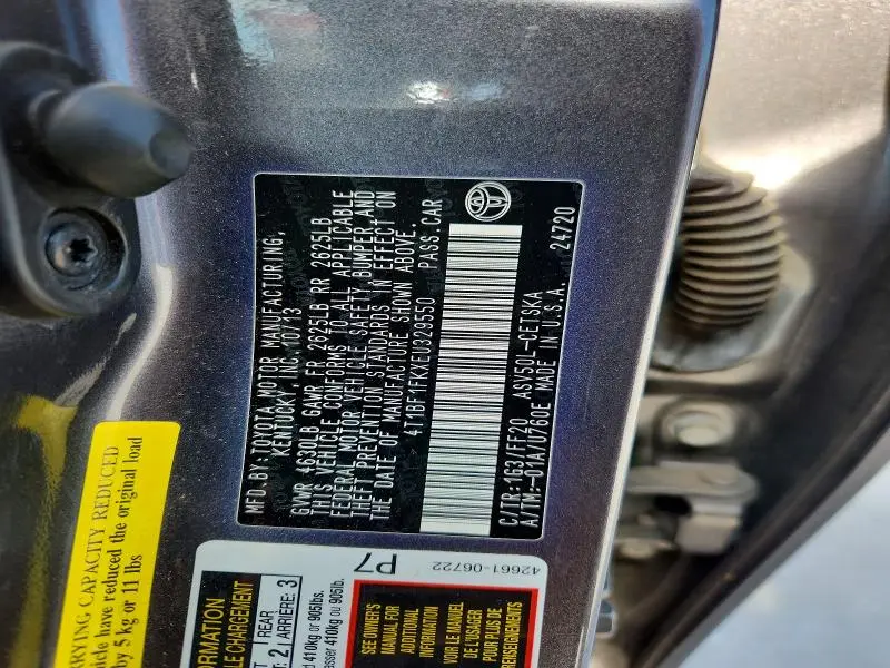 2014 TOYOTA CAMRY SE  