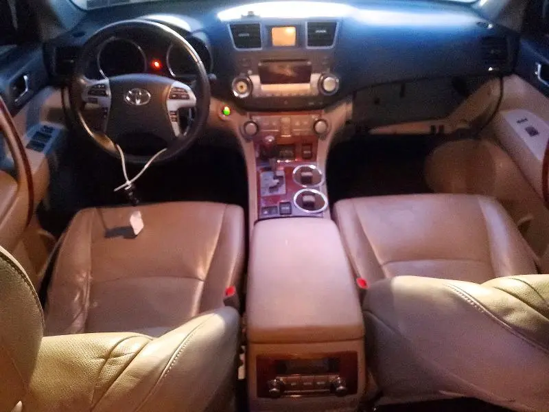 2012 TOYOTA HIGHLANDER LIMITED  