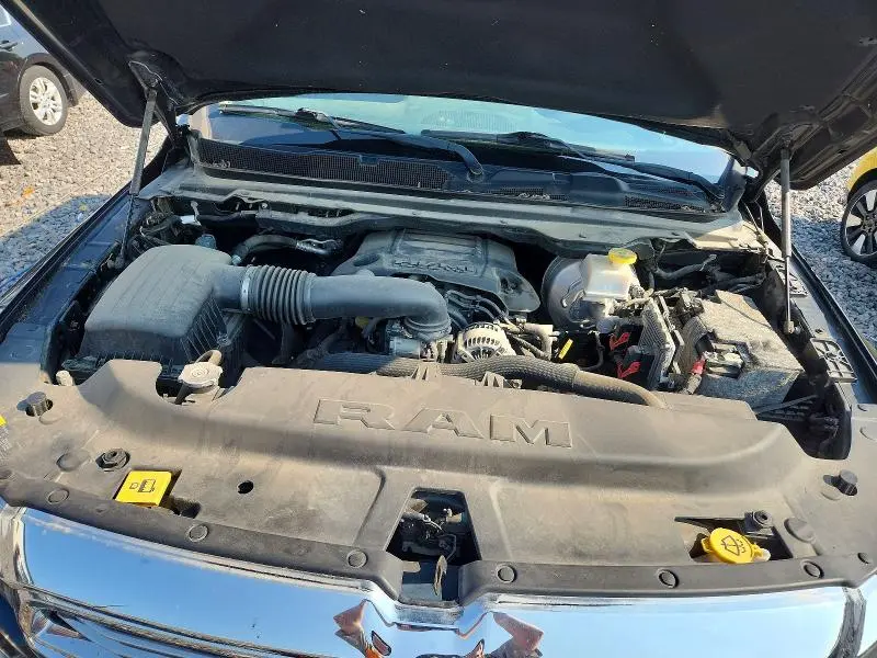 2019 RAM 1500 LARAMIE  