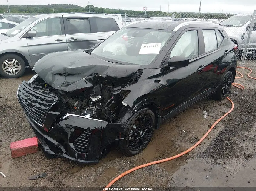 2023 NISSAN KICKS SV XTRONIC CVT