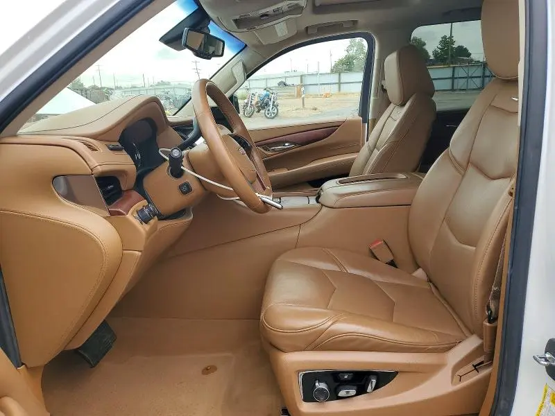 2016 CADILLAC ESCALADE PLATINUM  
