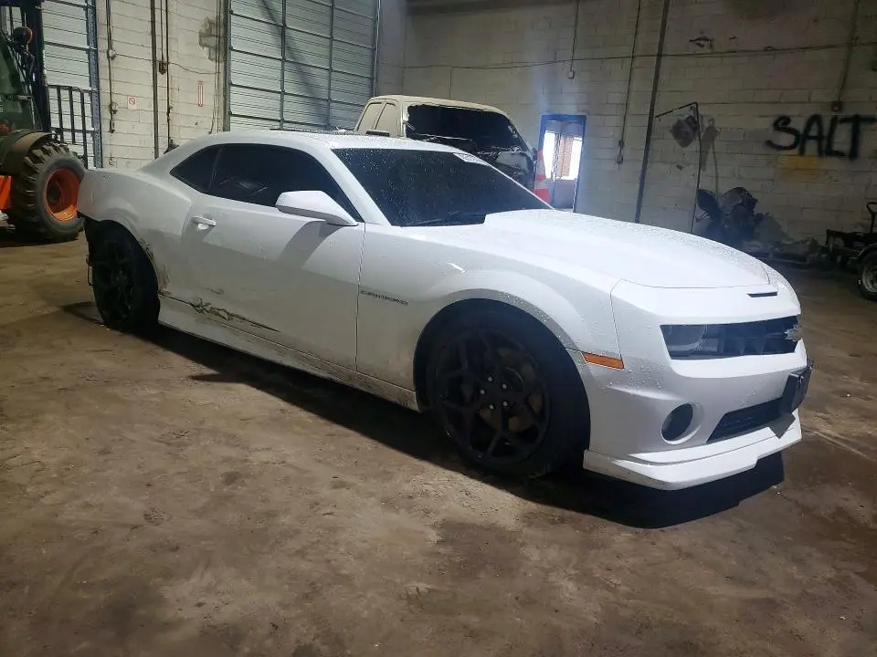 2013 CHEVROLET CAMARO 2SS  