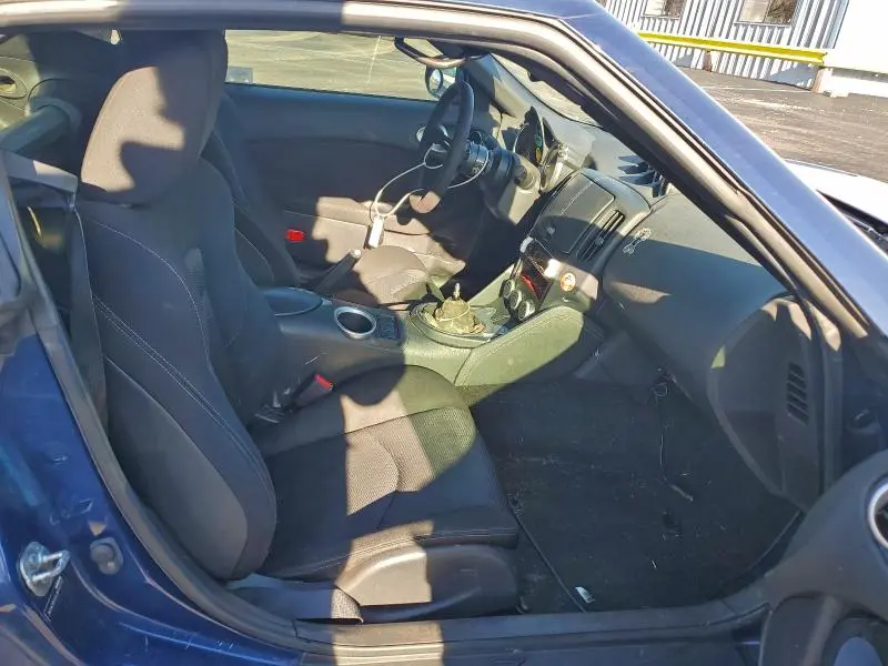 2015 NISSAN 370Z BASE  