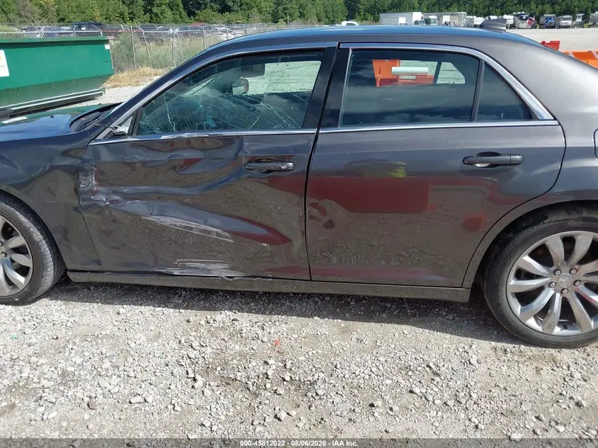 2018 CHRYSLER 300 TOURING