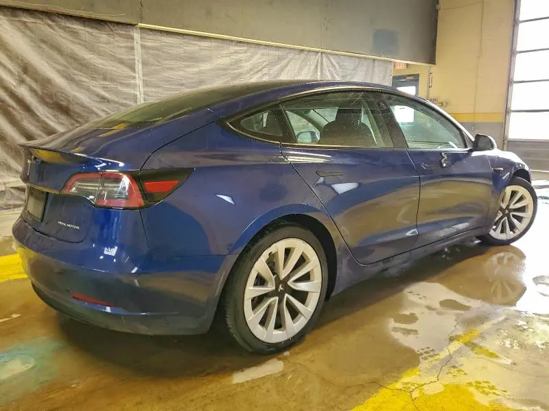 2022 TESLA MODEL 3   
