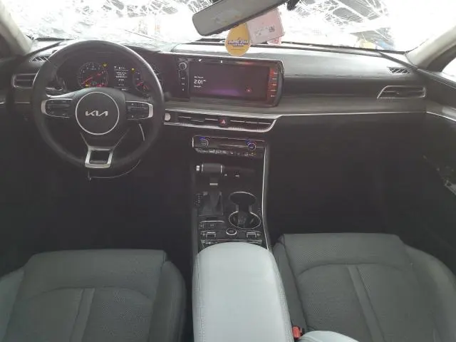 2022 KIA K5 EX  