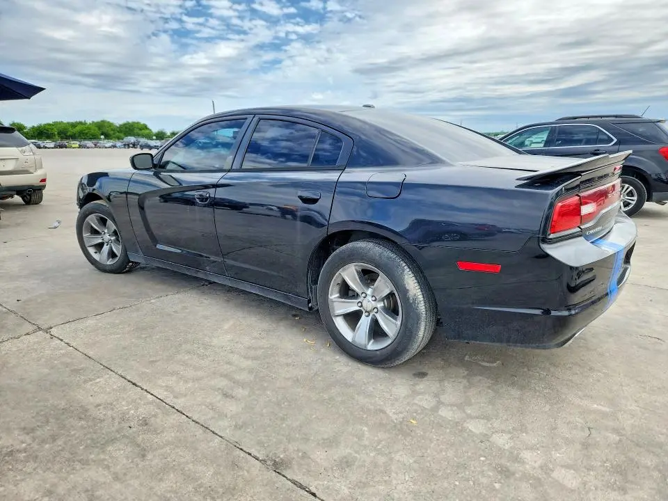 2013 DODGE CHARGER SXT  
