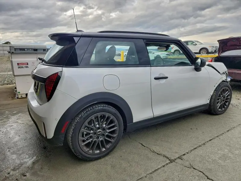 2025 MINI COOPER S  