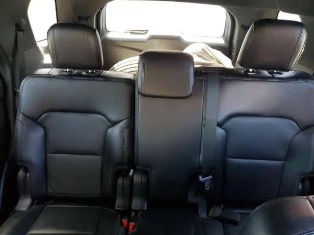 2017 FORD EXPLORER XLT  