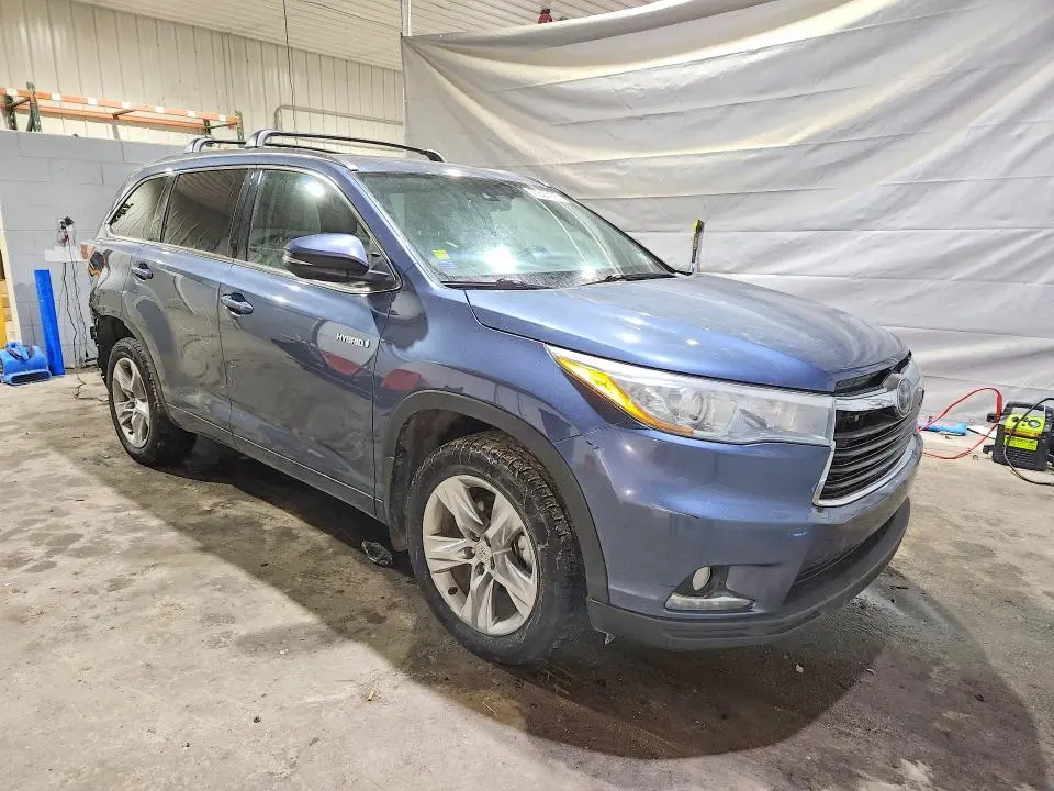 2015 TOYOTA HIGHLANDER HYBRID LIMITED  