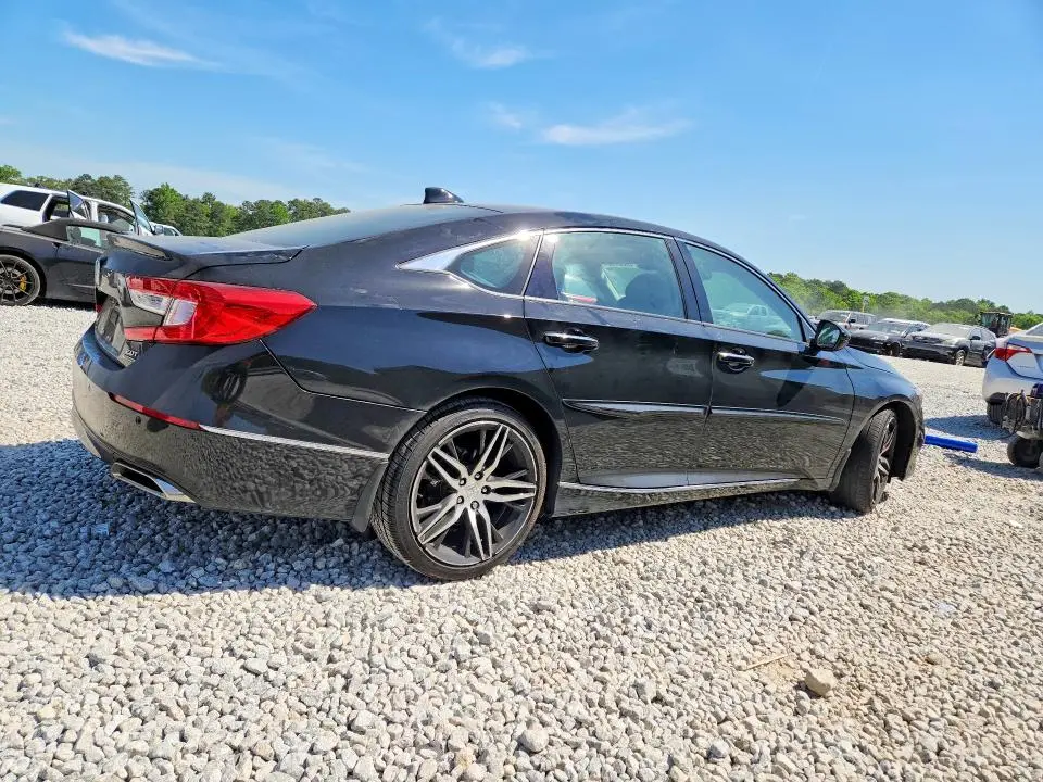 2021 HONDA ACCORD TOURING  