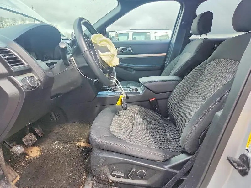 2017 FORD EXPLORER XLT  