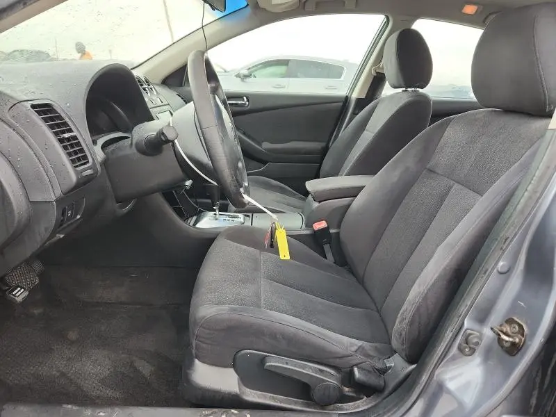 2010 NISSAN ALTIMA BASE  