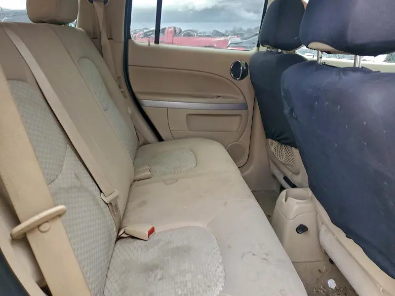 2010 CHEVROLET HHR LT  