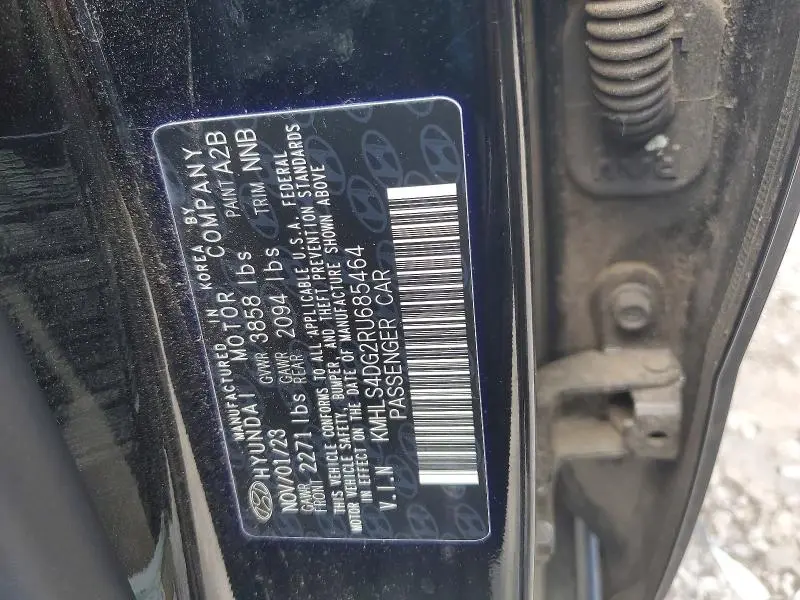 2024 HYUNDAI ELANTRA SEL  
