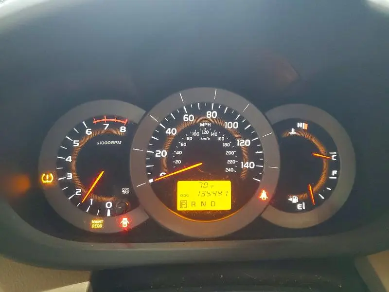 2010 TOYOTA RAV4 BASE  